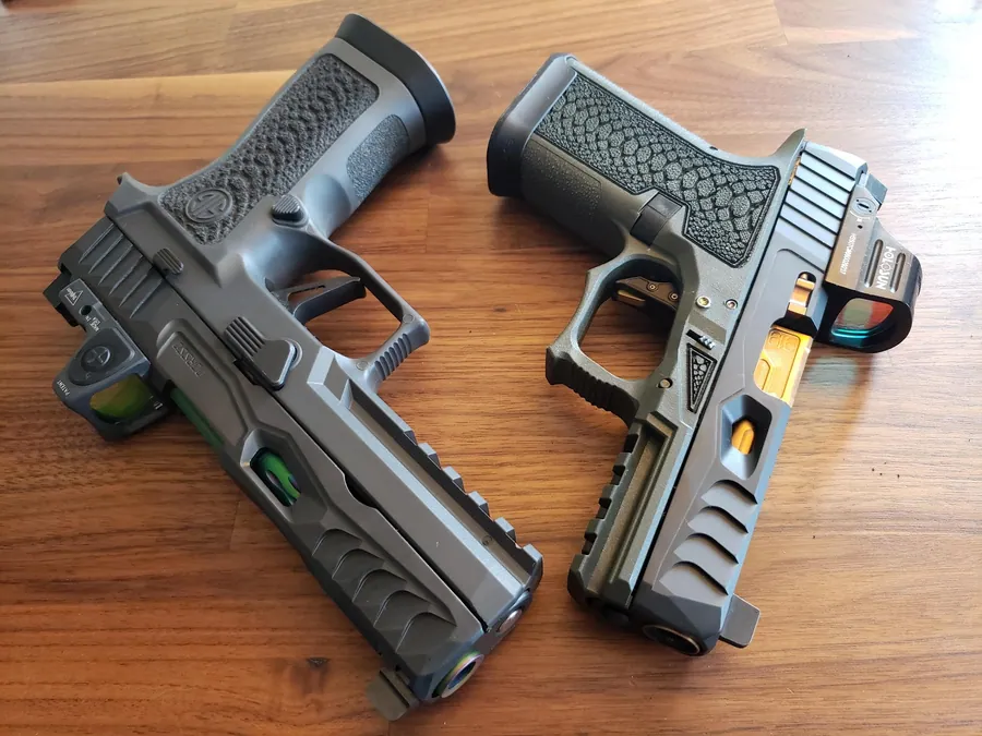 Weapon Stippling: Portfolio photography