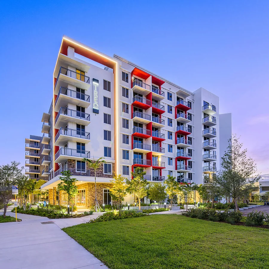 Cypress Creek: Completed-building photography
